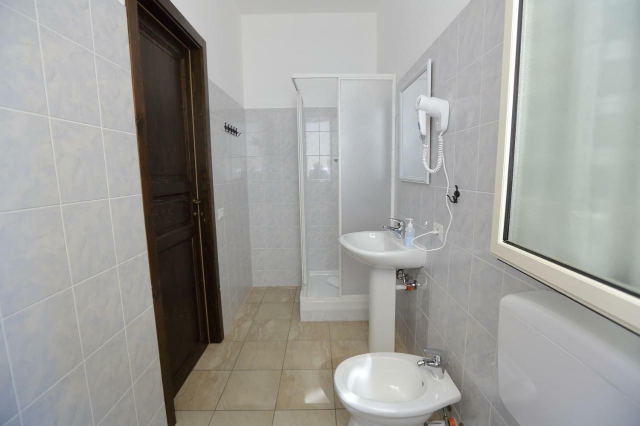 פיאצה ארמרינה B&B La Primula מראה חיצוני תמונה