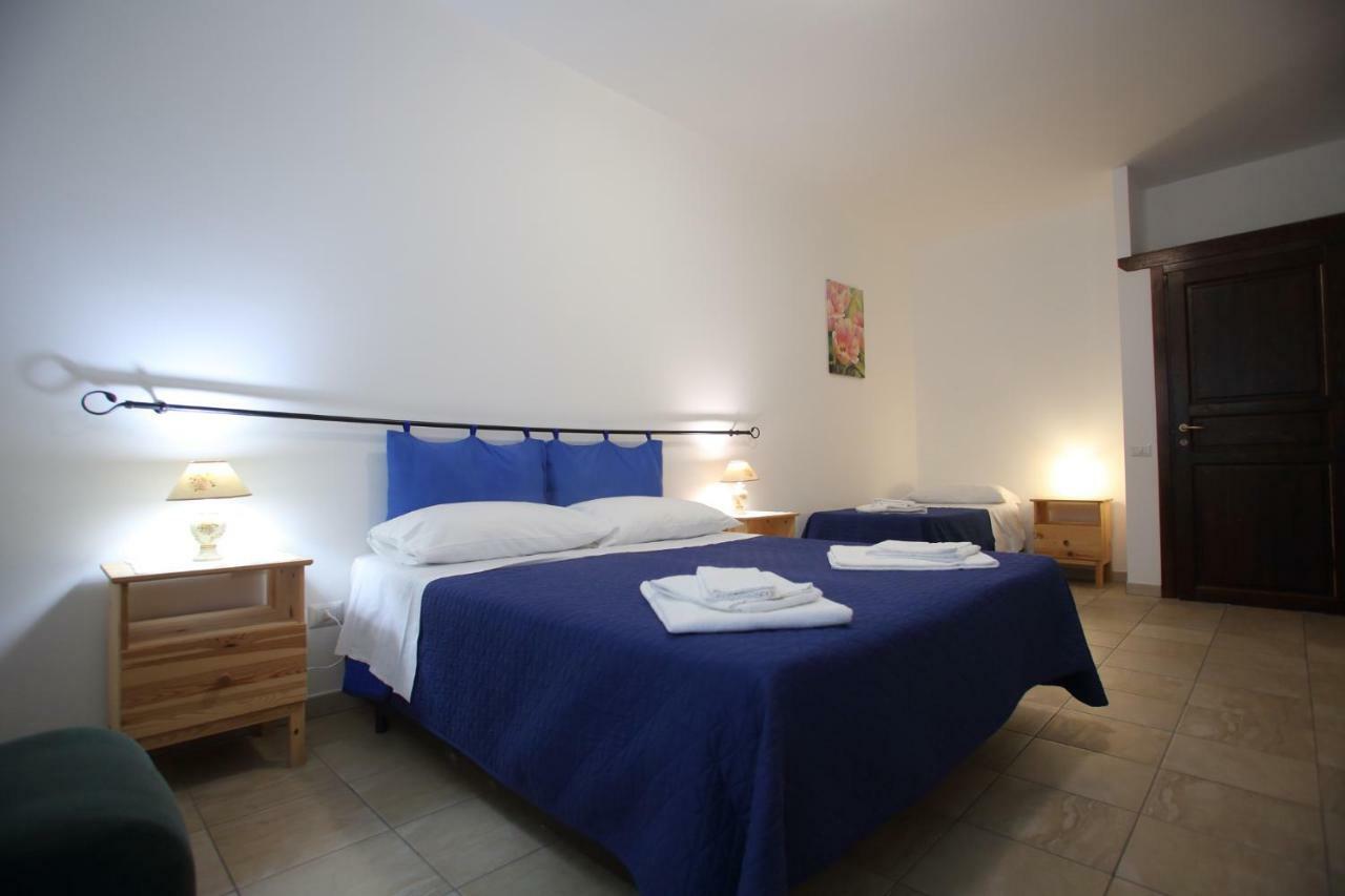 פיאצה ארמרינה B&B La Primula מראה חיצוני תמונה